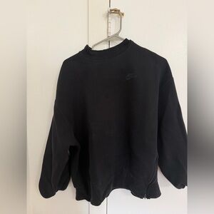 Nike Women's Black Crewneck Sweater
